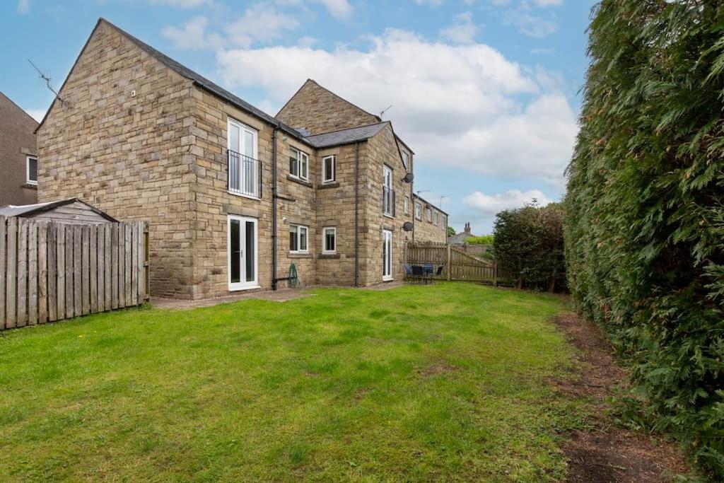 Ingledale Apartment, Ingleton, Yorkshire Dales National Park, Famous Three Peaks, Near The Lake District, Pets Are Welcome Ingleton  Eksteriør billede