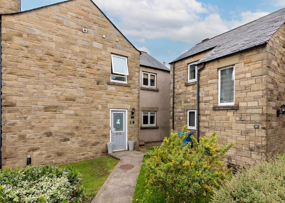 Ingledale Apartment, Ingleton, Yorkshire Dales National Park, Famous Three Peaks, Near The Lake District, Pets Are Welcome Ingleton  Eksteriør billede