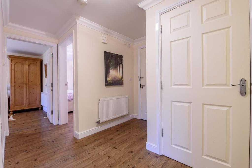 Ingledale Apartment, Ingleton, Yorkshire Dales National Park, Famous Three Peaks, Near The Lake District, Pets Are Welcome Ingleton  Eksteriør billede