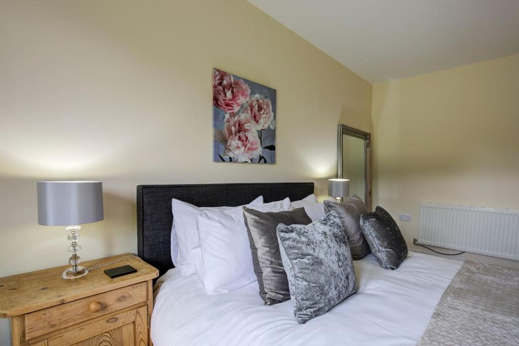 Ingledale Apartment, Ingleton, Yorkshire Dales National Park, Famous Three Peaks, Near The Lake District, Pets Are Welcome Ingleton  Eksteriør billede