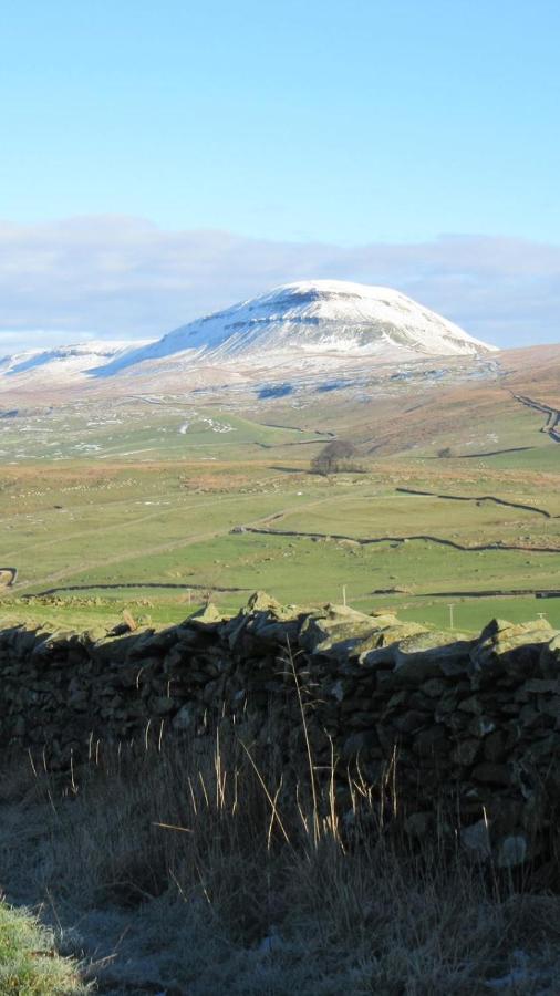 Ingledale Apartment, Ingleton, Yorkshire Dales National Park, Famous Three Peaks, Near The Lake District, Pets Are Welcome Ingleton  Eksteriør billede
